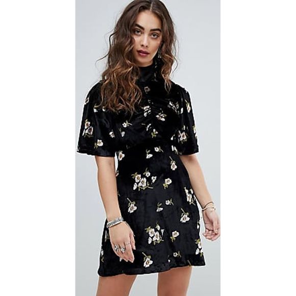 Free People Dresses & Skirts - Free People Be My Baby Black Mock Neck Mini Dress